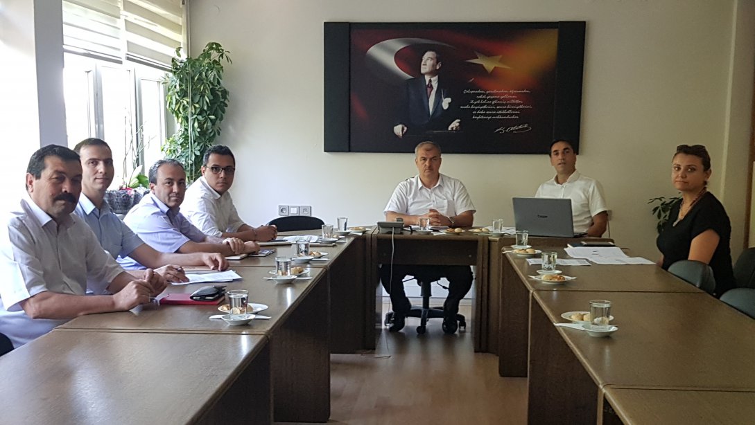 İl Müdürümüz Sayın OKUMUŞ Başkanlığında Fen, Anadolu ve Sosyal Bilimler Liseleri Müdürleri İle Toplantılar Yapıldı
