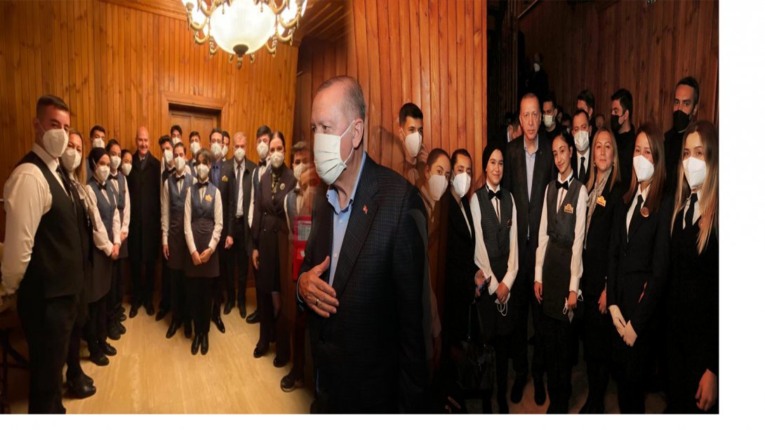 Kadıköy Abdülhamid Han Mesleki ve Teknik Anadolu Lisesi Öğrencilerimiz Cumhurbaşkanımız Sayın Recep Tayyip ERDOĞAN'ı Ağırladılar