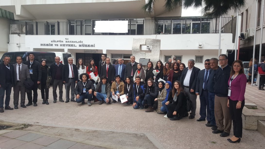 TÜBİTAK 2019 Yılı 50. Lise Öğrencileri Araştırma Projeleri İzmir Bölge Yarışmasında Öğrencilerimizden Büyük Başarı